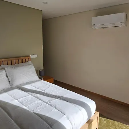 Casa Da Maragoca بيت ضيافة Portela (Porto)