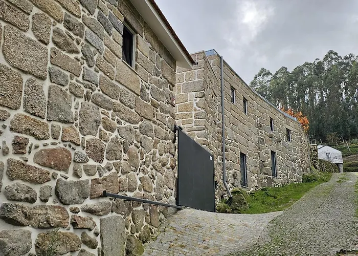 Villa Maragoca Retreat Douro Гостевой дом Portela (Porto)