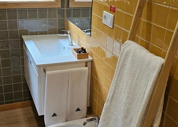 Гостевой дом Villa Maragoca Retreat Douro Portela (Porto)